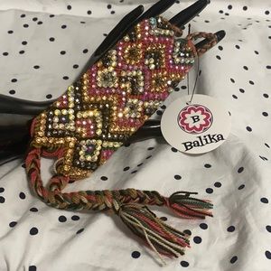Wayuu friendship bracelet with crystals💕*